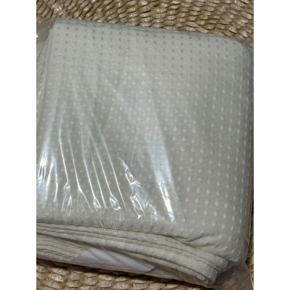 Dynamene Ivory Waffle Weave Shower‎ Curtain Hotel Spa Style 72x72 12 Hook Holes
